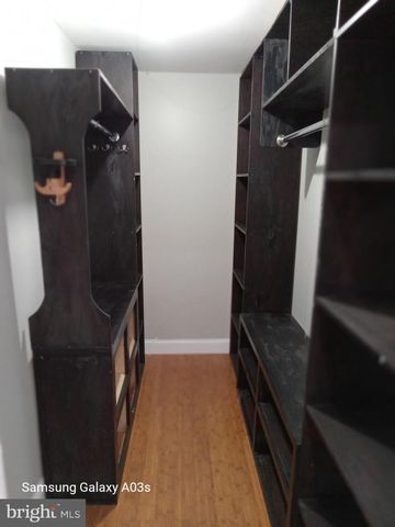 649 HERNDON PKWY, Herndon, VA 20170