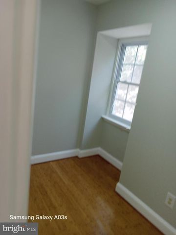 649 HERNDON PKWY, Herndon, VA 20170