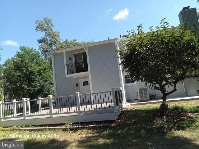 649 HERNDON PKWY, Herndon, VA 20170