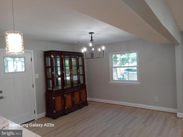 649 HERNDON PKWY, Herndon, VA 20170