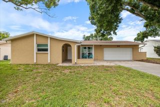 818 PLUM TREE LANE, Sarasota, FL 34243