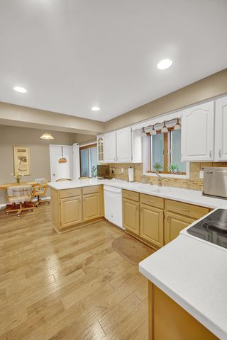 891 Exeter Turn E-1, Bourbonnais, IL 60914