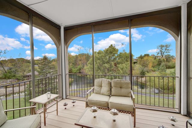 891 Exeter Turn E-1, Bourbonnais, IL 60914