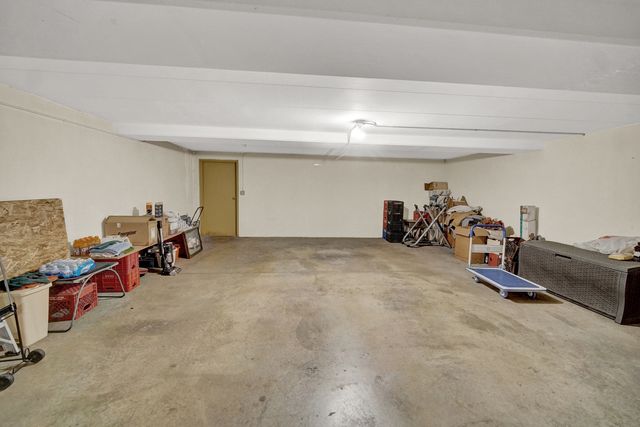 891 Exeter Turn E-1, Bourbonnais, IL 60914