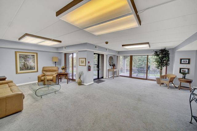 891 Exeter Turn E-1, Bourbonnais, IL 60914