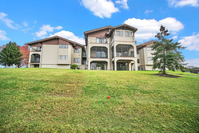 891 Exeter Turn E-1, Bourbonnais, IL 60914