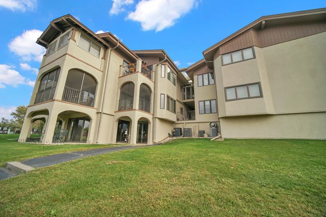 891 Exeter Turn E-1, Bourbonnais, IL 60914