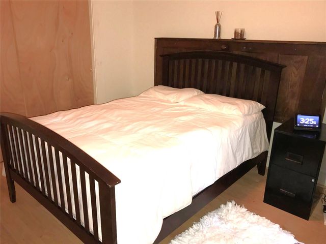 7115 Stingray Street, Hitchcock, TX 77563