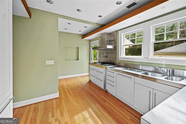 60 26th Street NW, Atlanta, GA 30309