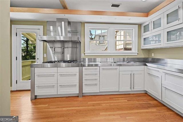 60 26th Street NW, Atlanta, GA 30309