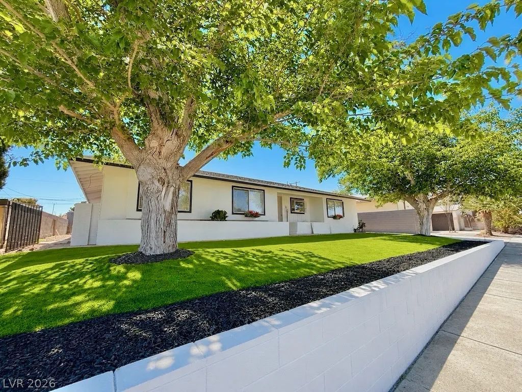 608 Bryant Court, Boulder City, NV 89005 — photo 2