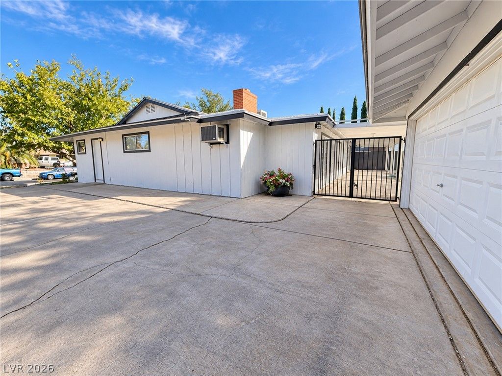 608 Bryant Court, Boulder City, NV 89005 — photo 4