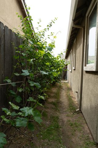 1502 Cloverfield Ct, Atwater, CA 95301