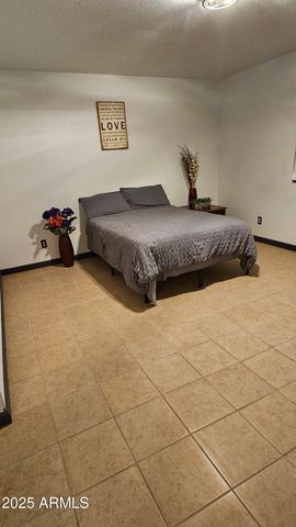 7320 W READE Avenue, Glendale, AZ 85303