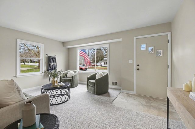 3708 Mallory Avenue SW, Wyoming, MI 49519