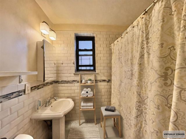 141-09 28th Avenue 3D, Flushing, NY 11354