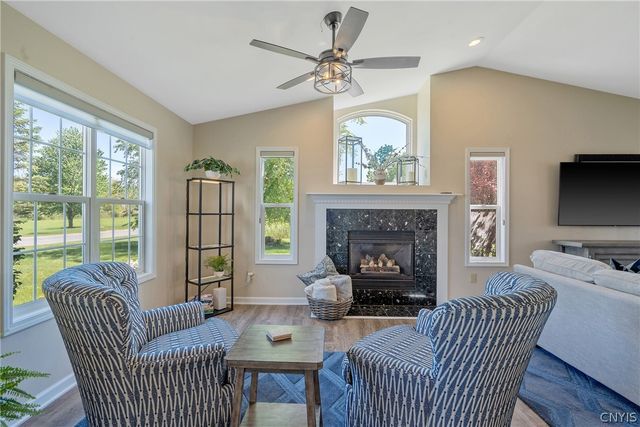 7921 Rose Court Drive, Cicero, NY 13039