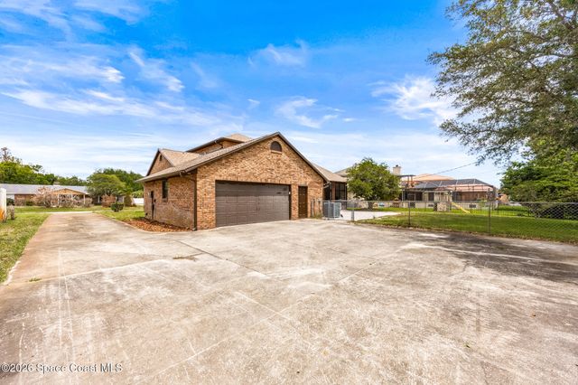 105 Brookhill Drive, Cocoa, FL 32926