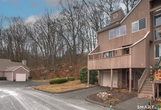 141 Spring Glen 141, Shelton, CT 06484