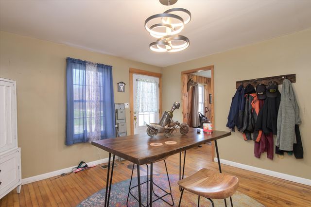 2091 North Lake Road, Benson, VT 05743
