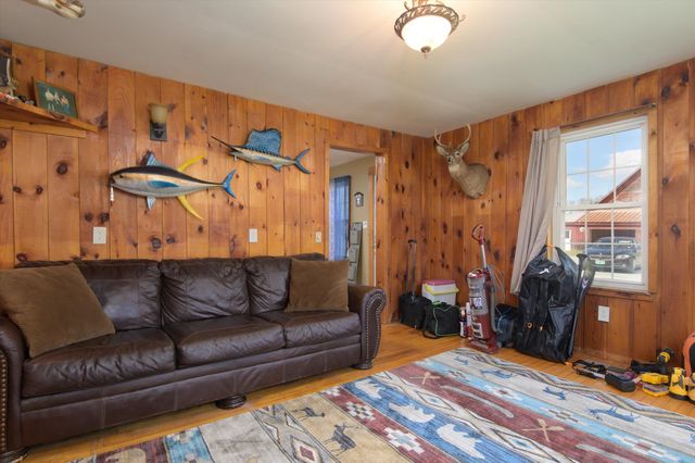 2091 North Lake Road, Benson, VT 05743