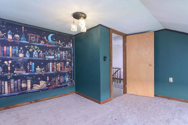 2091 North Lake Road, Benson, VT 05743