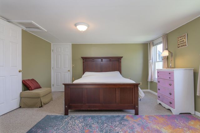 2091 North Lake Road, Benson, VT 05743