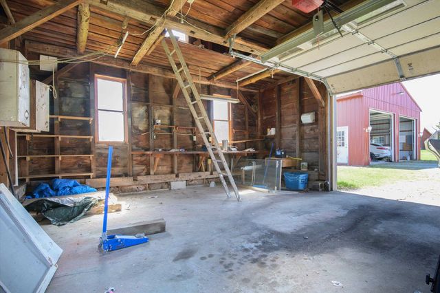 2091 North Lake Road, Benson, VT 05743