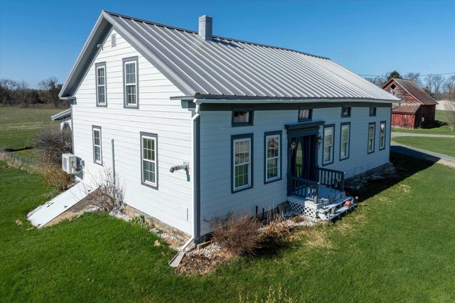 2091 North Lake Road, Benson, VT 05743