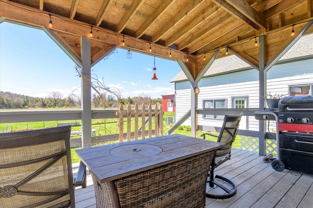 2091 North Lake Road, Benson, VT 05743
