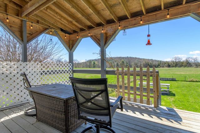 2091 North Lake Road, Benson, VT 05743