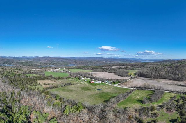 2091 North Lake Road, Benson, VT 05743