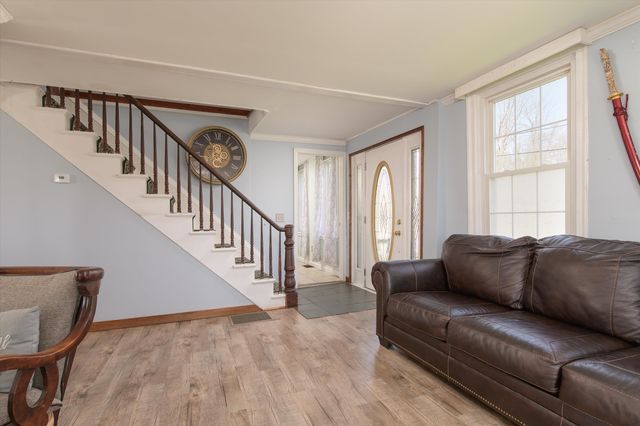2091 North Lake Road, Benson, VT 05743