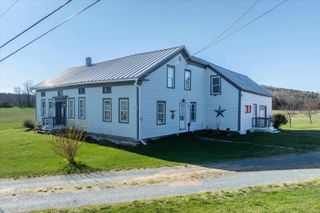 2091 North Lake Road, Benson, VT 05743