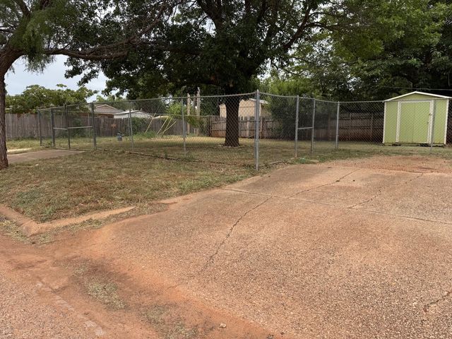 225 Westridge Drive, Abilene, TX 79605