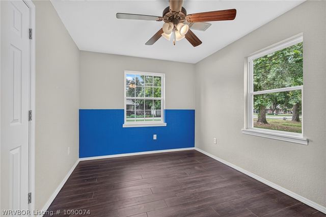 702 9th Street, Barling, AR 72923