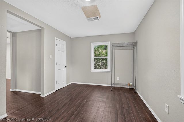 702 9th Street, Barling, AR 72923