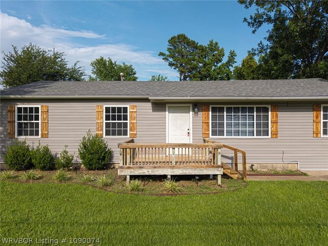 702 9th Street, Barling, AR 72923