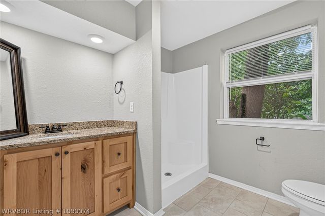 702 9th Street, Barling, AR 72923