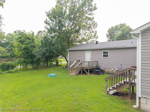 702 9th Street, Barling, AR 72923