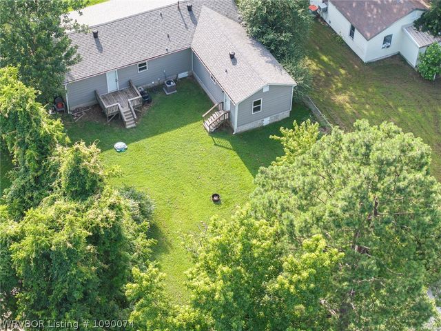 702 9th Street, Barling, AR 72923