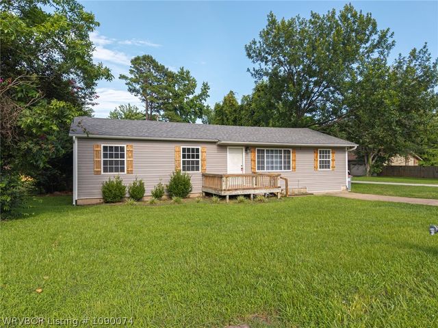 702 9th Street, Barling, AR 72923