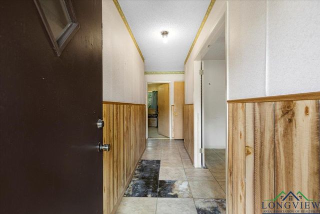 203 Parker Street, Arp, TX 75750