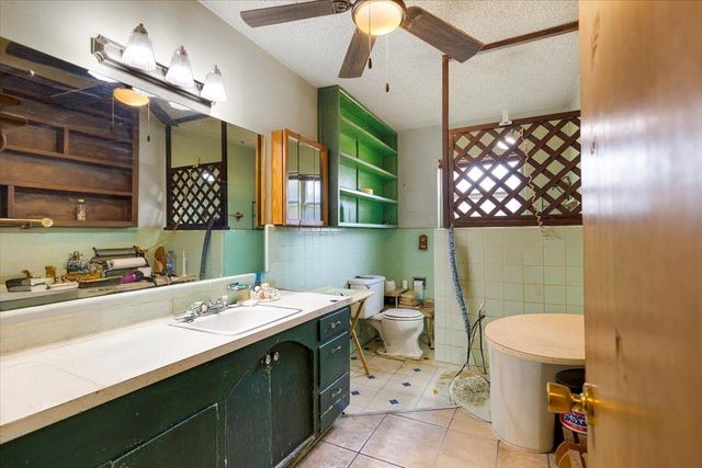 203 Parker Street, Arp, TX 75750