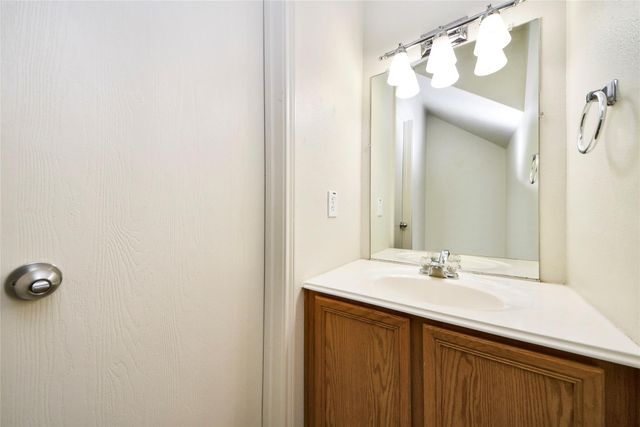 915 Grand Plains Drive, Houston, TX 77090