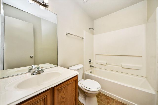 915 Grand Plains Drive, Houston, TX 77090