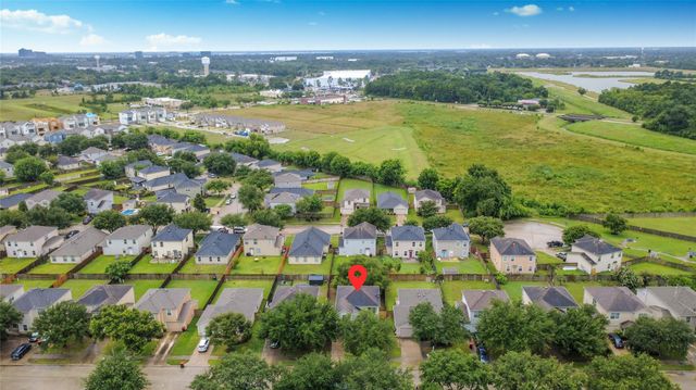 915 Grand Plains Drive, Houston, TX 77090