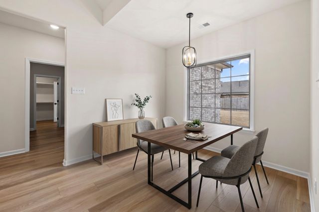 180 OAKLAND RIDGE CV, Oakland, TN 38060