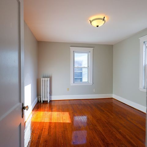 34 Murray St 2, Lynn, MA 01905