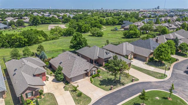 15720 Traditions Boulevard, Edmond, OK 73013